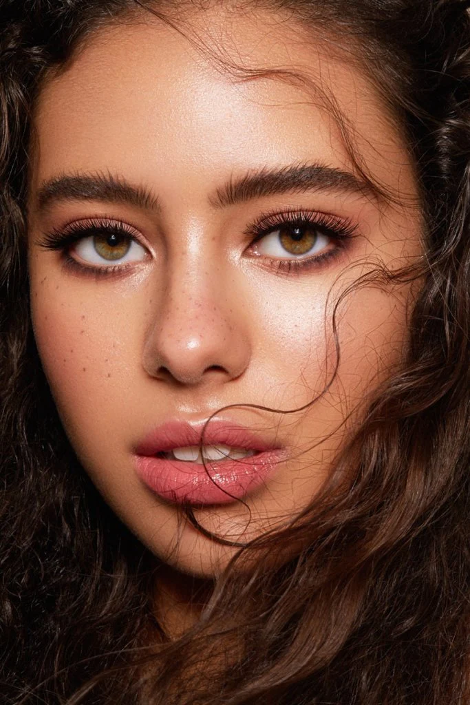 trend lashes 2025